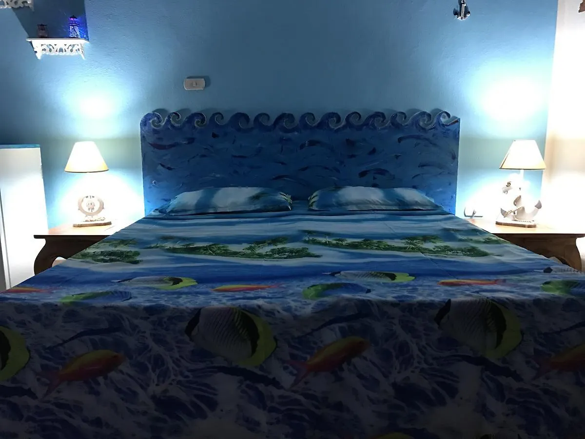 فندق مبيت وإفطار La Maddalena  Acquamarina B&B