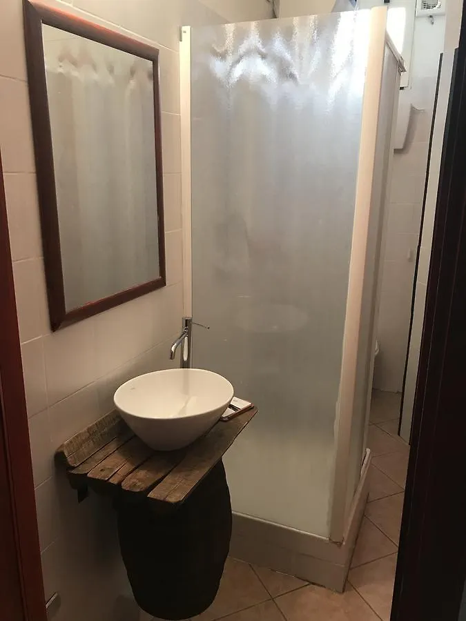 *** فندق مبيت وإفطار La Maddalena  Acquamarina B&B إيطاليا